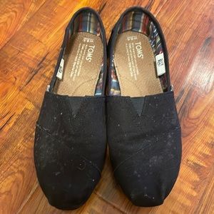 Black Toms flats